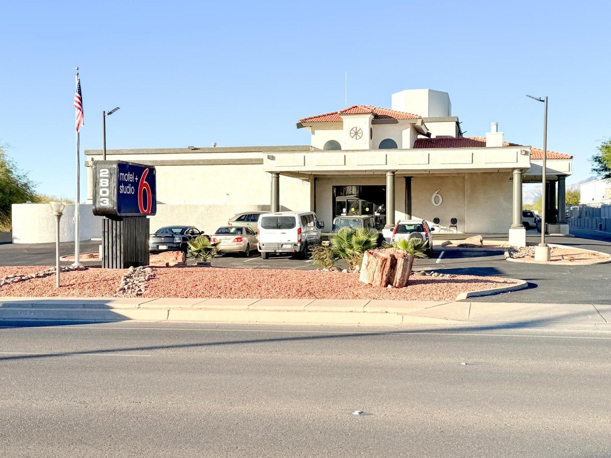 Studio 6 Suites Tucson, Az Airport Kino Sports Complex Exterior photo